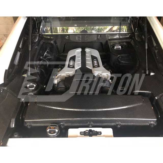 Dry Carbon Fiber Replacement Engine Cover For Audi R8 V8 V10 2007-2015