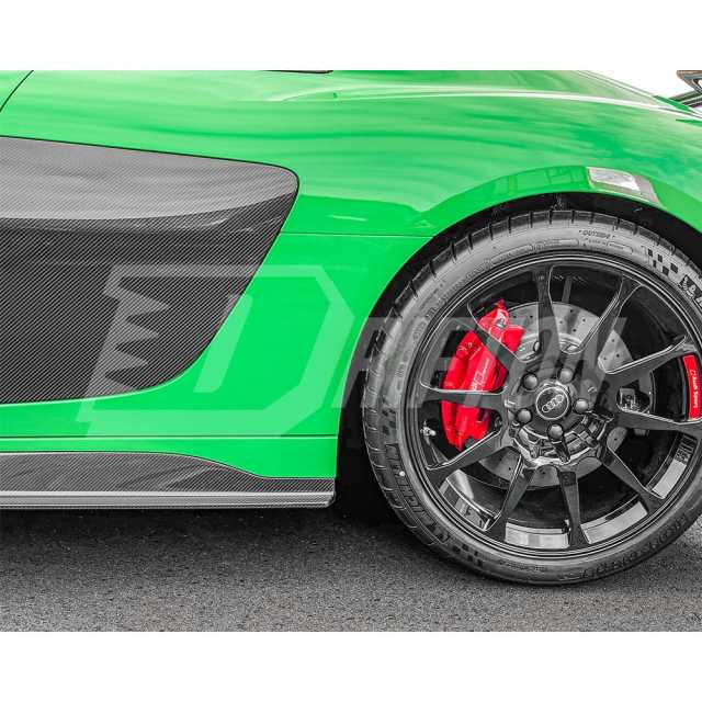 GT RWD Style Dry Carbon Fiber Side Skirt For Audi R8 2020-2024
