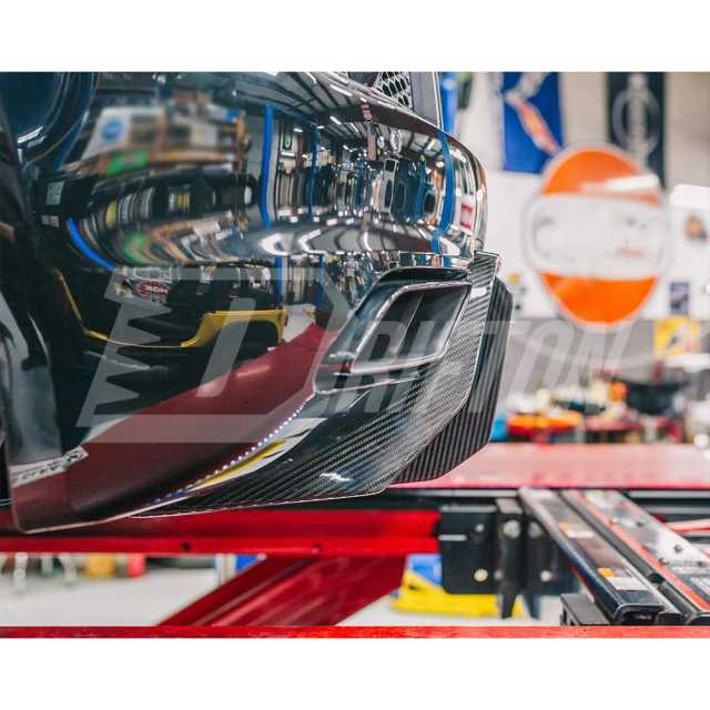 Vorsteiner Style Dry Carbon Fiber Rear Diffuser For Audi R8 2016-2019