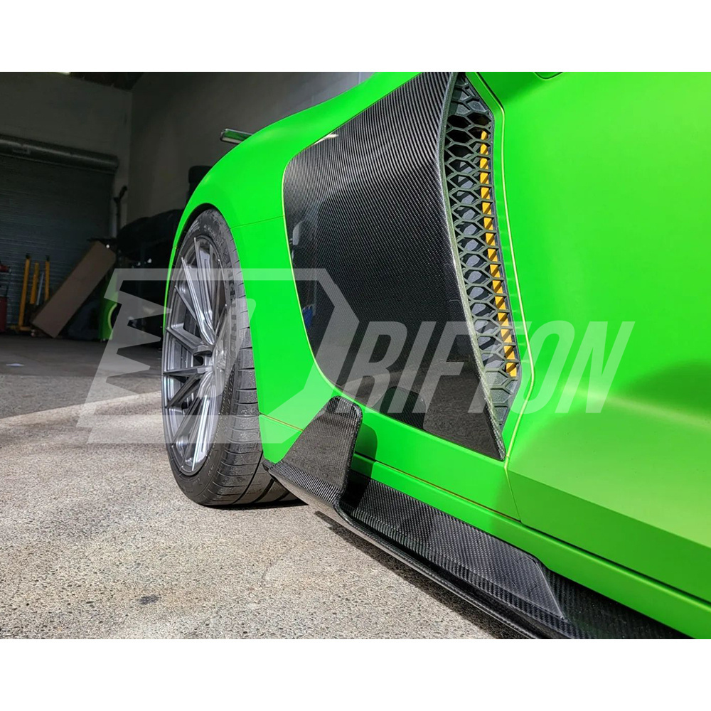 Capristo Style Dry Carbon Fiber Side Skirt For Audi R8 2020-2024