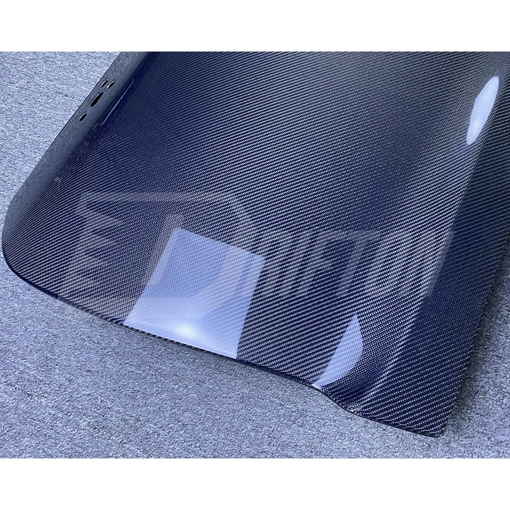 Carbon Fiber Door For NISSAN R35 GTR 2008-2016