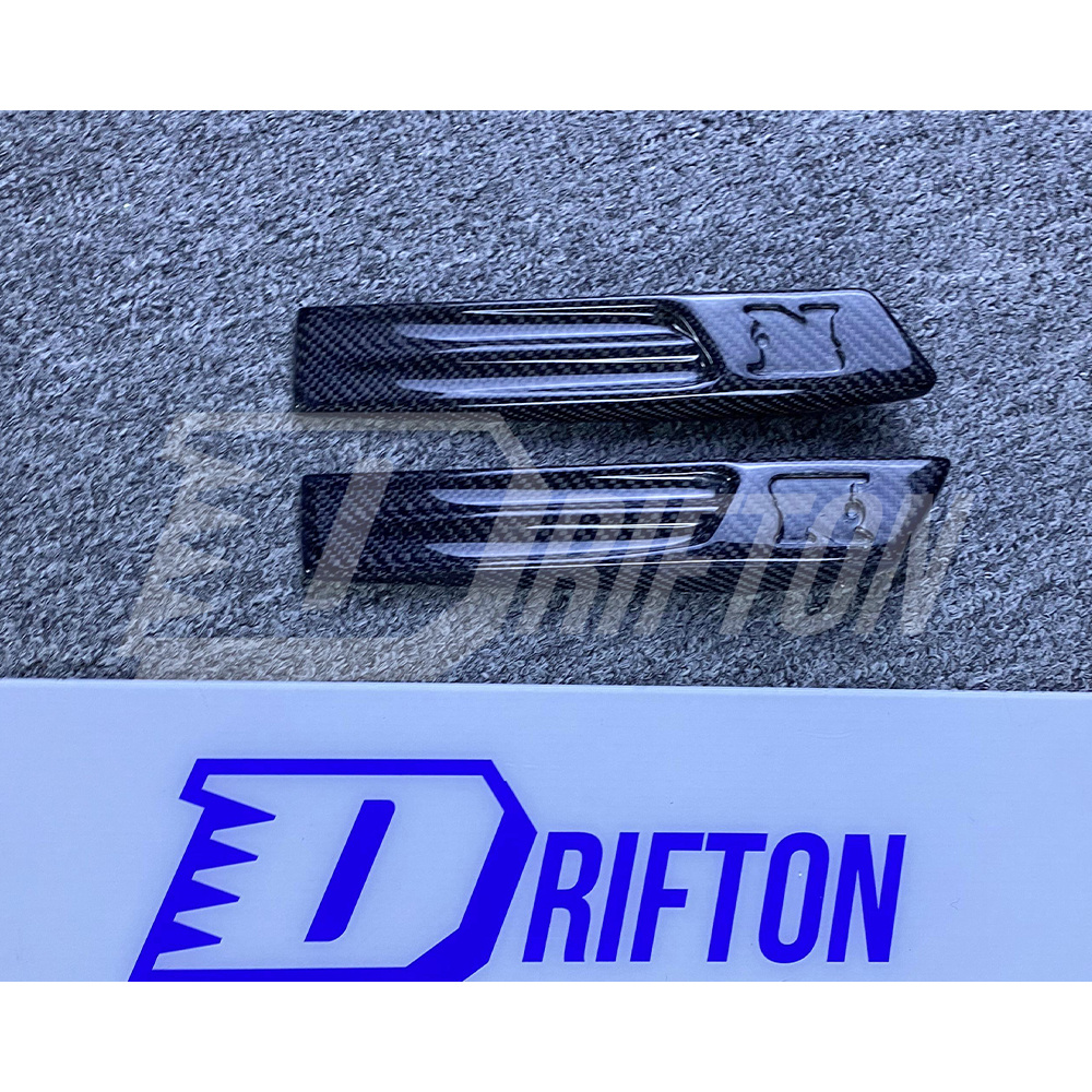 Carbon Fiber Fender Emblem Replacemnet For Nissan R35 GTR 2008-2016
