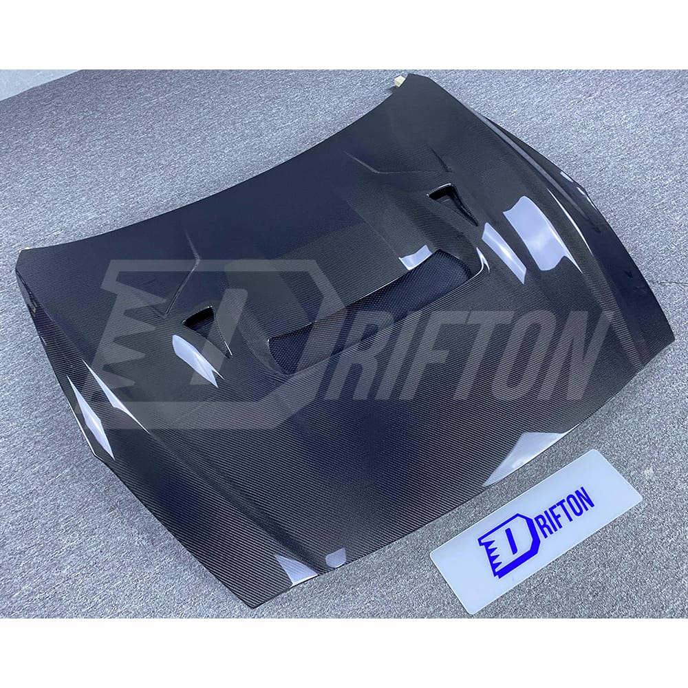 Varis MY17 Style Carbon Fiber Cooling Hood For Nissan R35 GTR 2017-2019