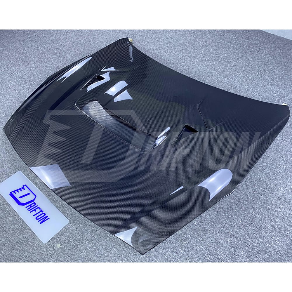Varis MY17 Style Carbon Fiber Cooling Hood For Nissan R35 GTR 2017-2019