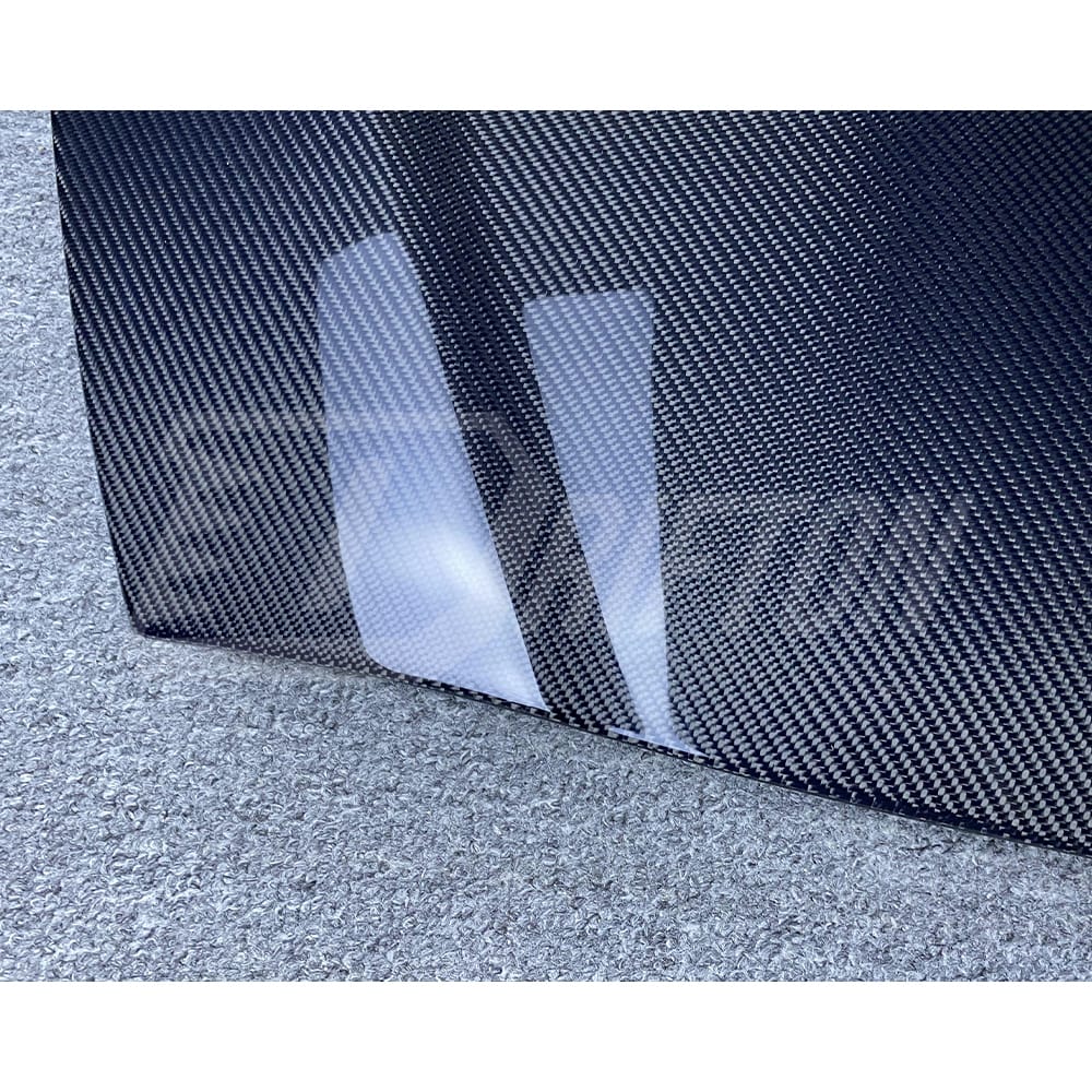Varis MY17 Style Carbon Fiber Cooling Hood For Nissan R35 GTR 2017-2019
