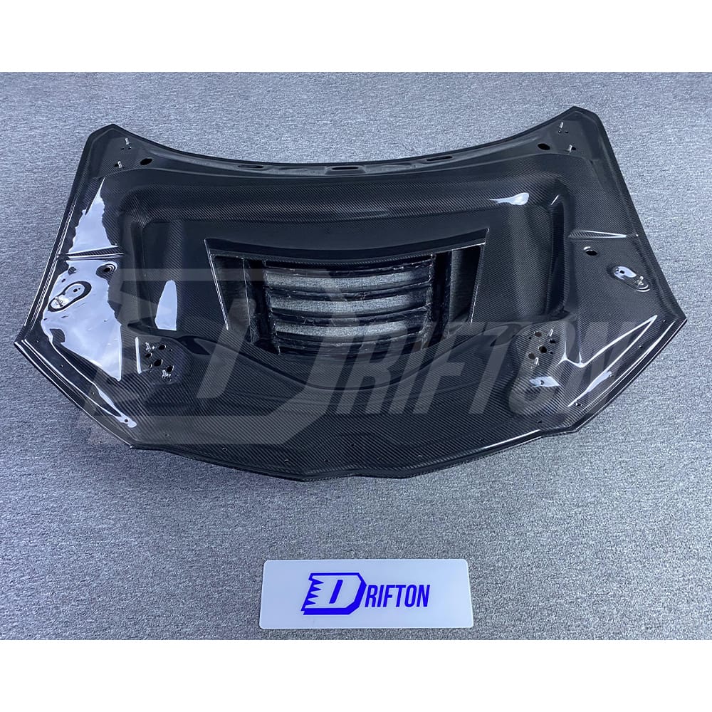 Vorsteiner Style Dry Carbon Fiber Hood For Lamborghini URUS 2018-2021