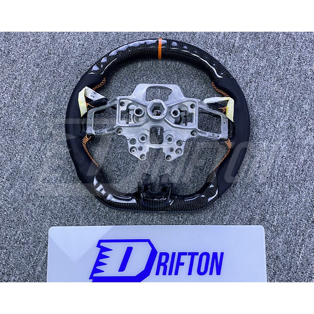 Customized Style Carbon Fiber Steering Wheel With LED Shift Light For Ford Mustang 2015-2020