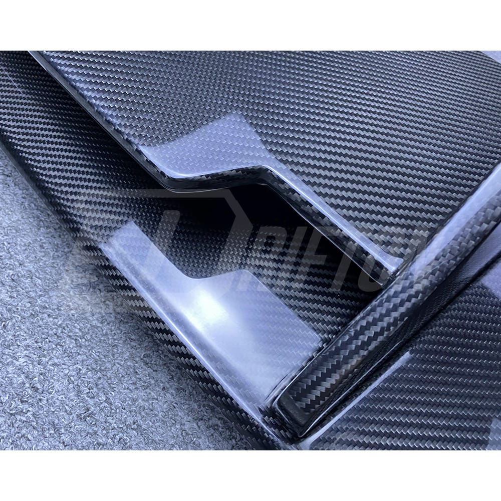 Vorsteiner Style Dry Carbon Fiber Rear Diffuser For Audi R8 2016-2019