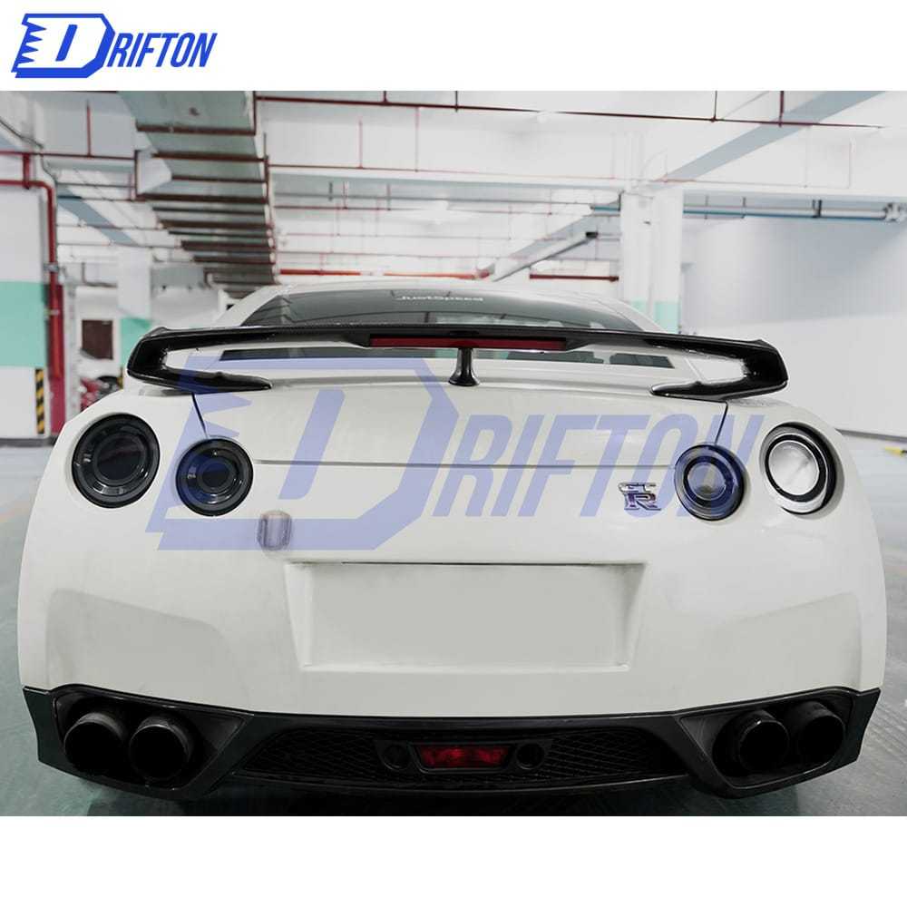 Blacken Version Tail Light (Plug And Play) For Nissan R35 GTR 2008-2026