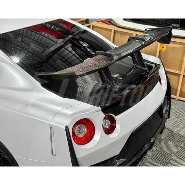 MY24 Nismo Style Partial Carbon Fiber Body Kit For Nissan R35 GTR 2008-2026