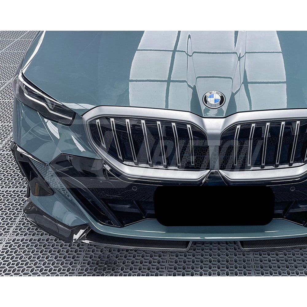 MP Style Dry Carbon Fiber Rear Diffuser For BMW 5 Series G60 2024-On