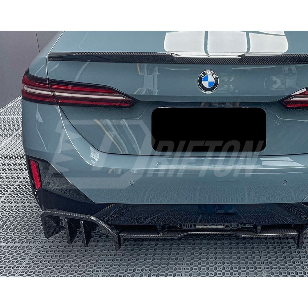 MP Style Dry Carbon Fiber Rear Spoiler Trunk Wing For BMW 5 Series G60 2024-On
