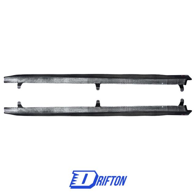 TAKD Style Dry Carbon Fiber Side Skirt For BMW 5 Series G60 2024-On