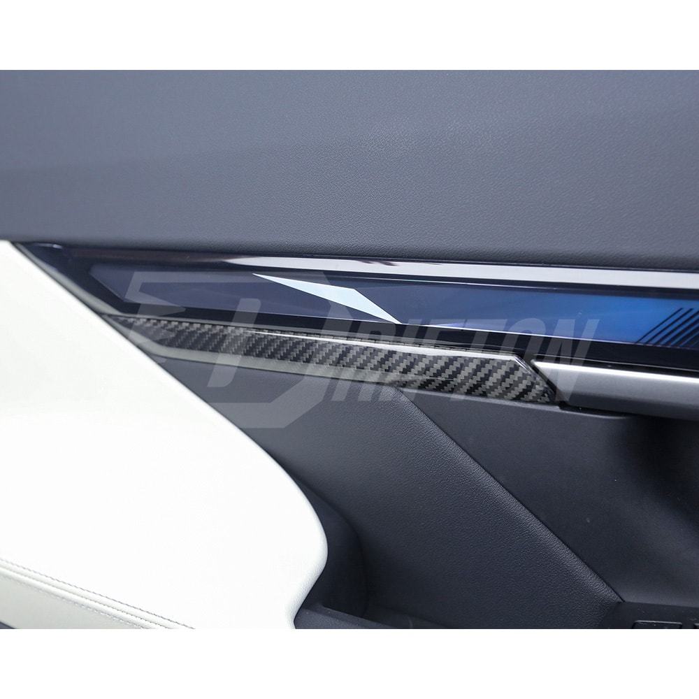 Dry Carbon Fiber Interiors Kits For BMW 5 Series G60 LHD 2024-On