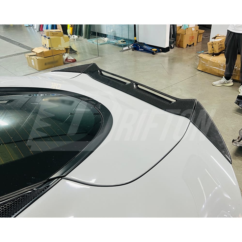 Dry Carbon Fiber Rear Spoiler For Mclaren GT
