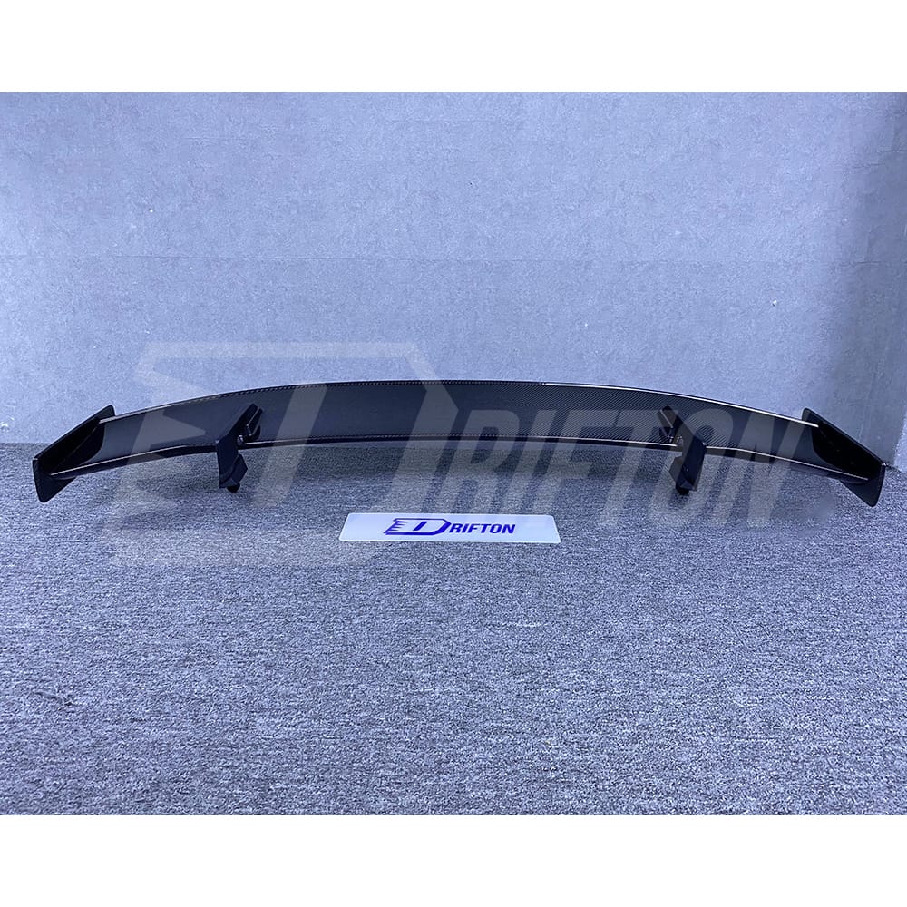 Performance Style Dry Carbon Fiber Rear Spoiler GT Wing For Audi R8 2016-2024 (1)