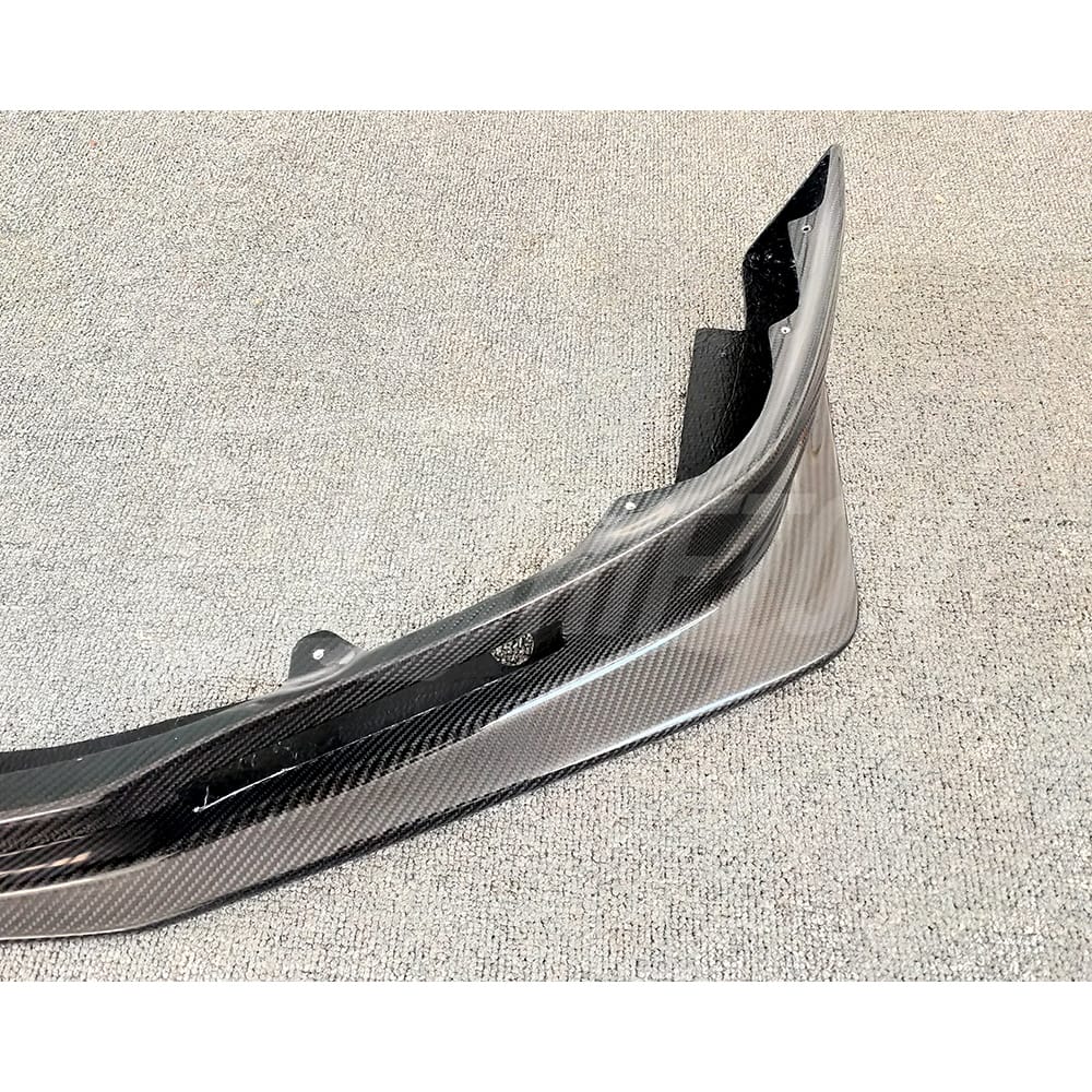 HKS Kansai Style Carbon Fiber Front Lip With Air Duct For Nissan R35 GTR 2012-2016