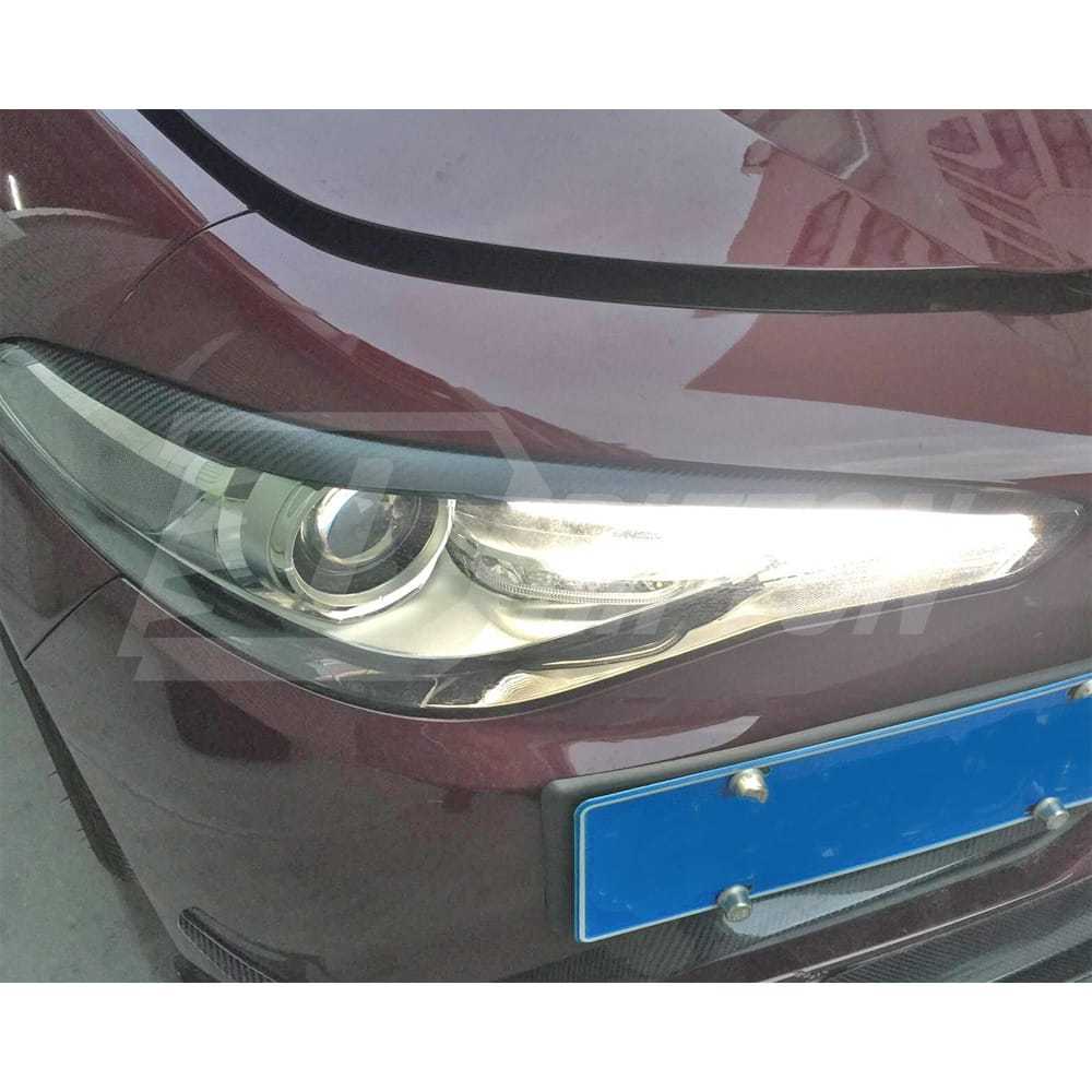 Dry Carbon Fiber Headlight  Eyebrows Eye Lid Trim For Alfa Romeo Giulia 2016-2023