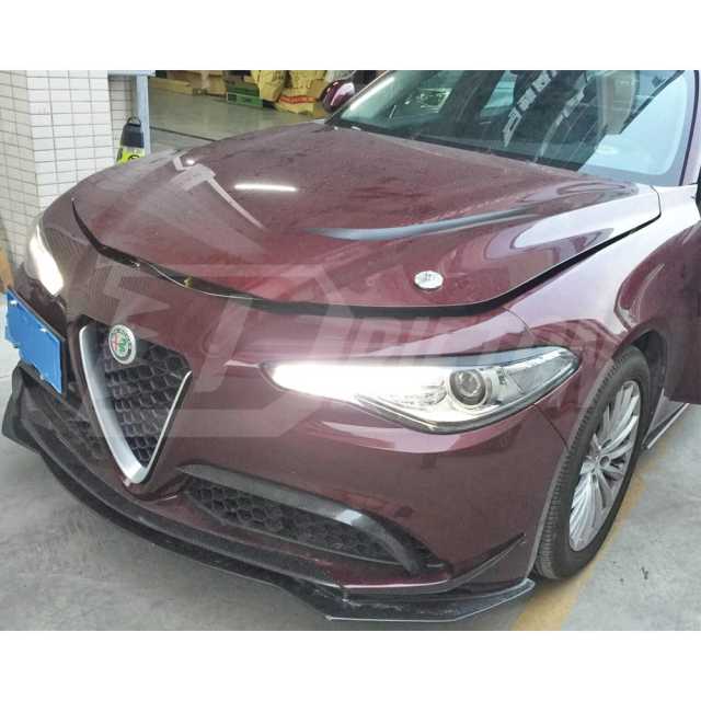Dry Carbon Fiber Headlight  Eyebrows Eye Lid Trim For Alfa Romeo Giulia 2016-2023