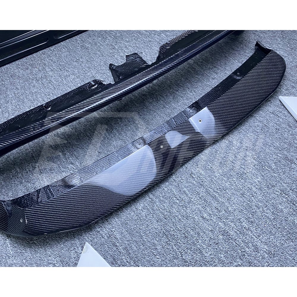 Varis KAMIKAZE R Super Sonic Style Half Carbon Fiber Wide Body Kit For Nissan R35 GTR 2008-2016