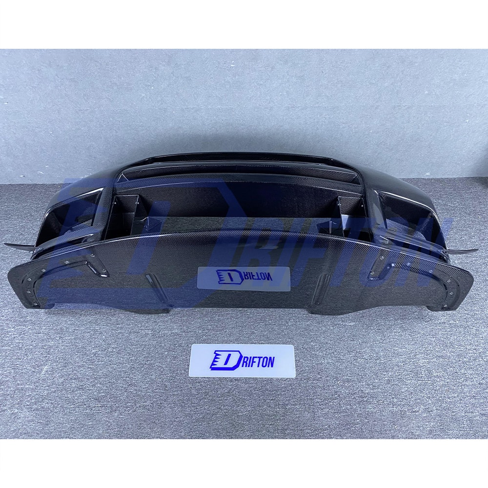 Top Racing Style Carbon Fiber Front Bumper For Nissan R35 GTR 2017-2019