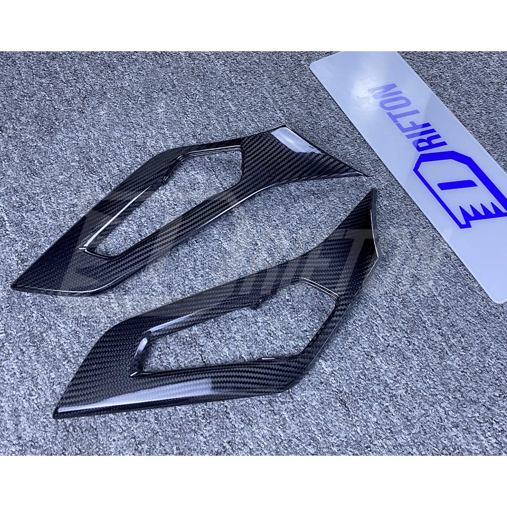 Dry Carbon Fiber Replacement Door Inner Handles Interiors Kits For Lamborghini Aventador LP700-4