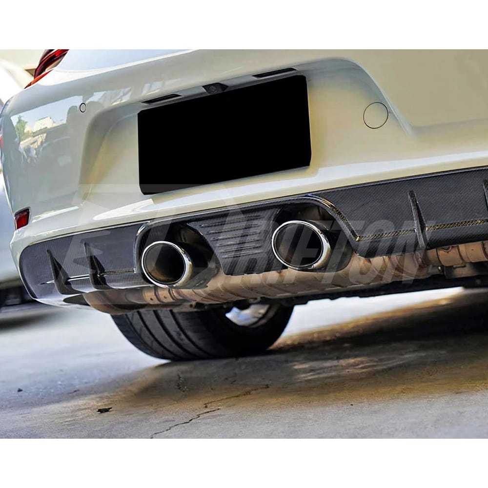 Center Exhaust Style Carbon Fiber Rear Diffuser For Porsche 911 Carrera S 4S GTS 991 991.2 2016-2018