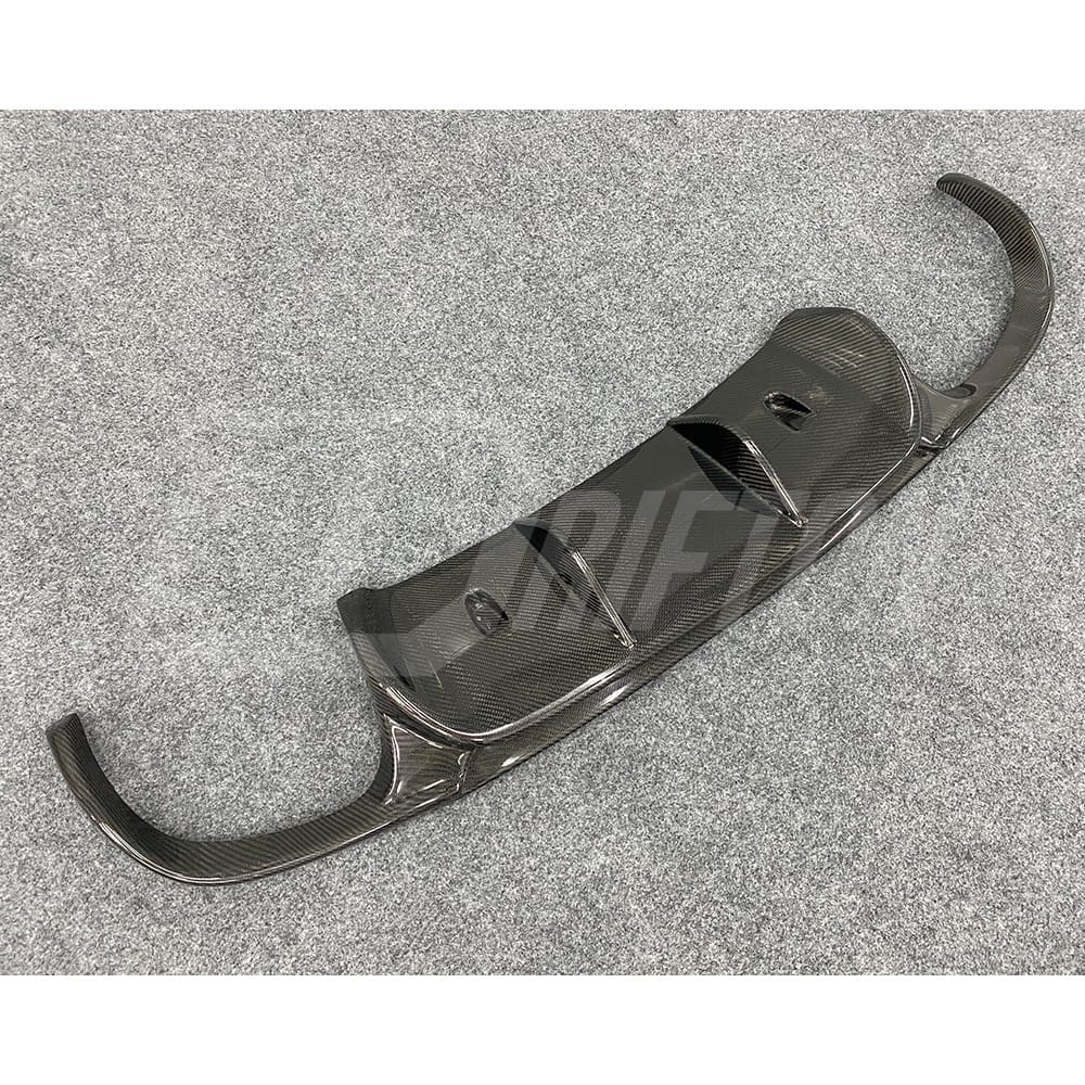 V Style Carbon Fiber Rear Diffuser For Porsche 911 Carrera S 4S GTS 991 991.1 2012-2015