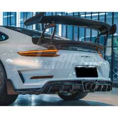 GT3RS Style FRP Rear Bumper With Dry Carbon Fiber Rear Diffuser For Porsche 911 Carrera 991 991.2 2016-2018