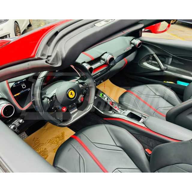 Dry Carbon Fiber Interiors Kits Door Handle For Ferrari 812 Superfast GTS 2017-2023