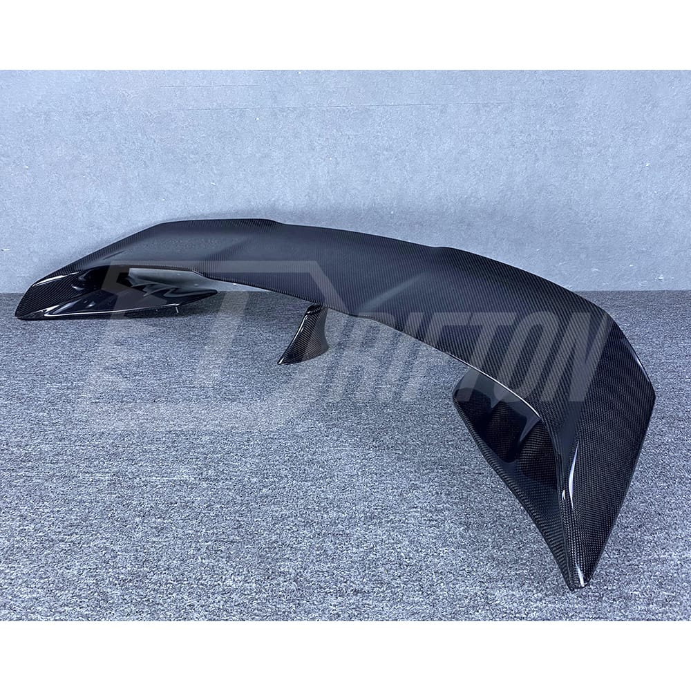 Varis MY17 Style Carbon Fiber Rear Spoiler For Nissan R35 GTR 2008-2019