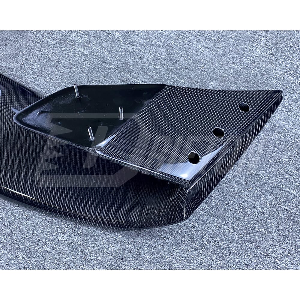 Varis MY17 Style Carbon Fiber Rear Spoiler For Nissan R35 GTR 2008-2019