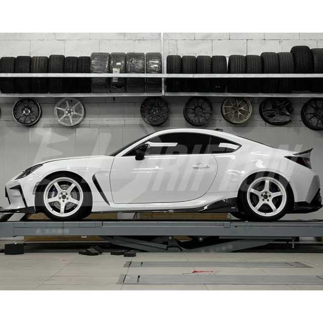 Varis Style Dry Carbon Fiber Side Skirt For Subaru BRZ ZD8 Toyota GR86 ZN8 2022-2025