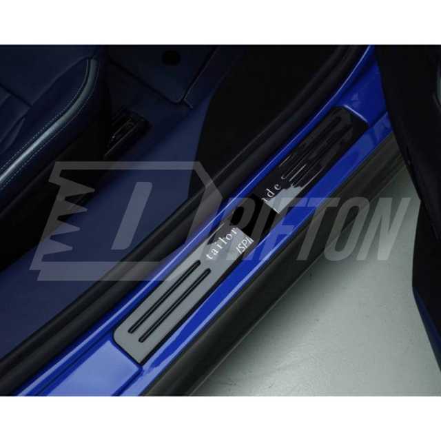 TailorMade Pattern Dry Carbon Fiber Door Sills Scuff Plates Panels For Ferrari SF90