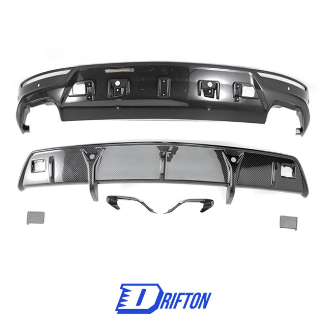 Performante Style Dry Carbon Fiber Rear Diffuser Set For Lamborghini URUS S