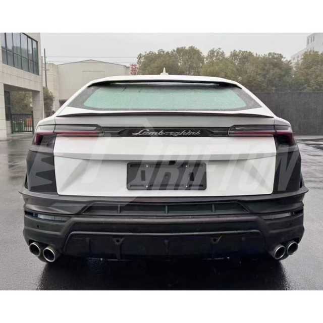 Performante Style PP X Dry Carbon Fiber Full Set Conversion Body Kit For For Lamborghini URUS