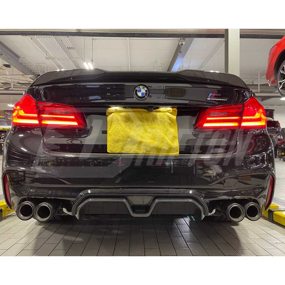 CS Style Carbon Fiber Rear Diffuser For BMW F90 M5 2017-2023