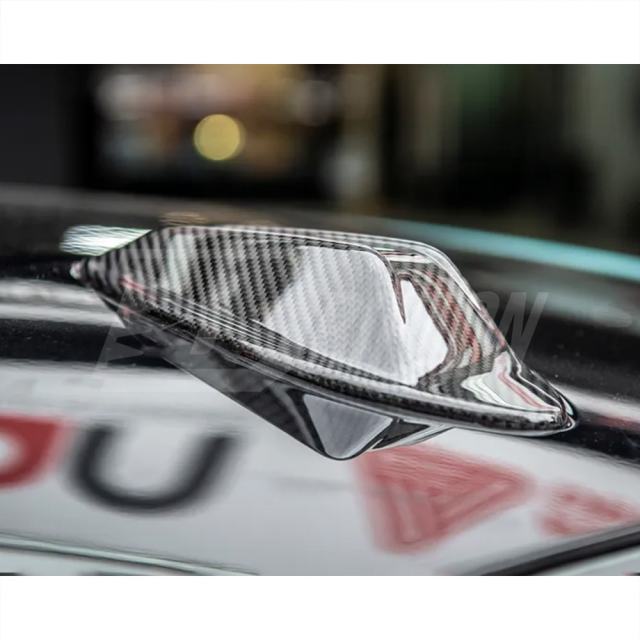 Dry Carbon Fiber Shark Fin Roof Antenna Cover For BMW X5 G05 LCI 2024-On