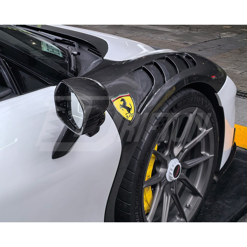 Novitec Style Dry Carbon Fiber Fender For Ferrari SF90