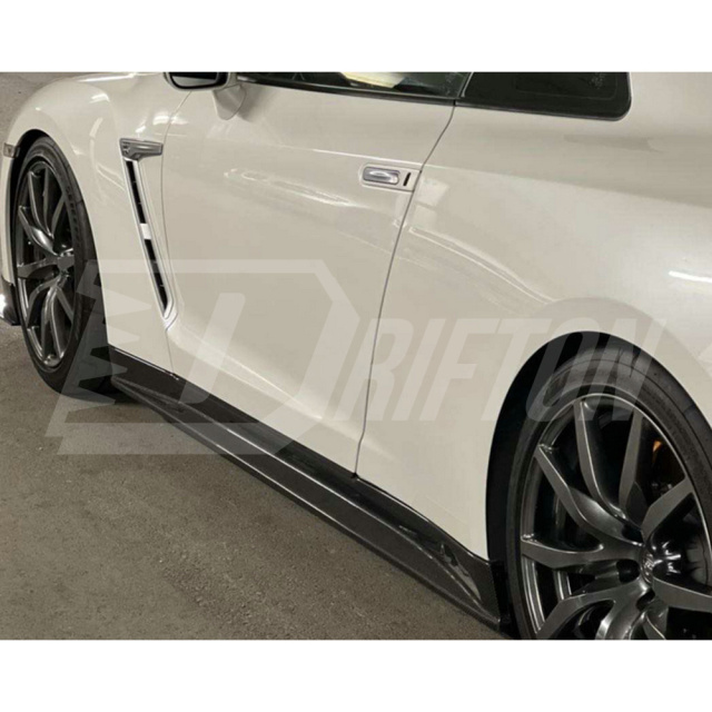 ZELE Style Carbon Fiber Side Skirt For Nissan R35 GTR 2008-2026