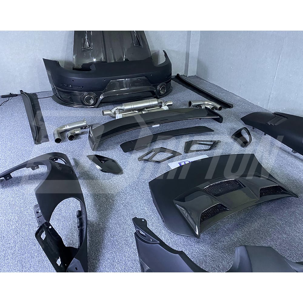 GT2RS Style Half Carbon Fiber Body Kit For Porsche 911 Carrera S 4S 991 991.1 991.2 2012-2018