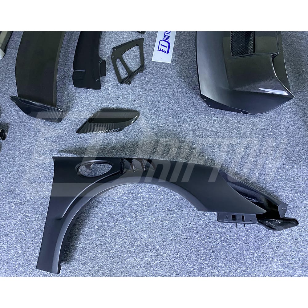 GT2RS Style Half Carbon Fiber Body Kit For Porsche 911 Carrera S 4S 991 991.1 991.2 2012-2018