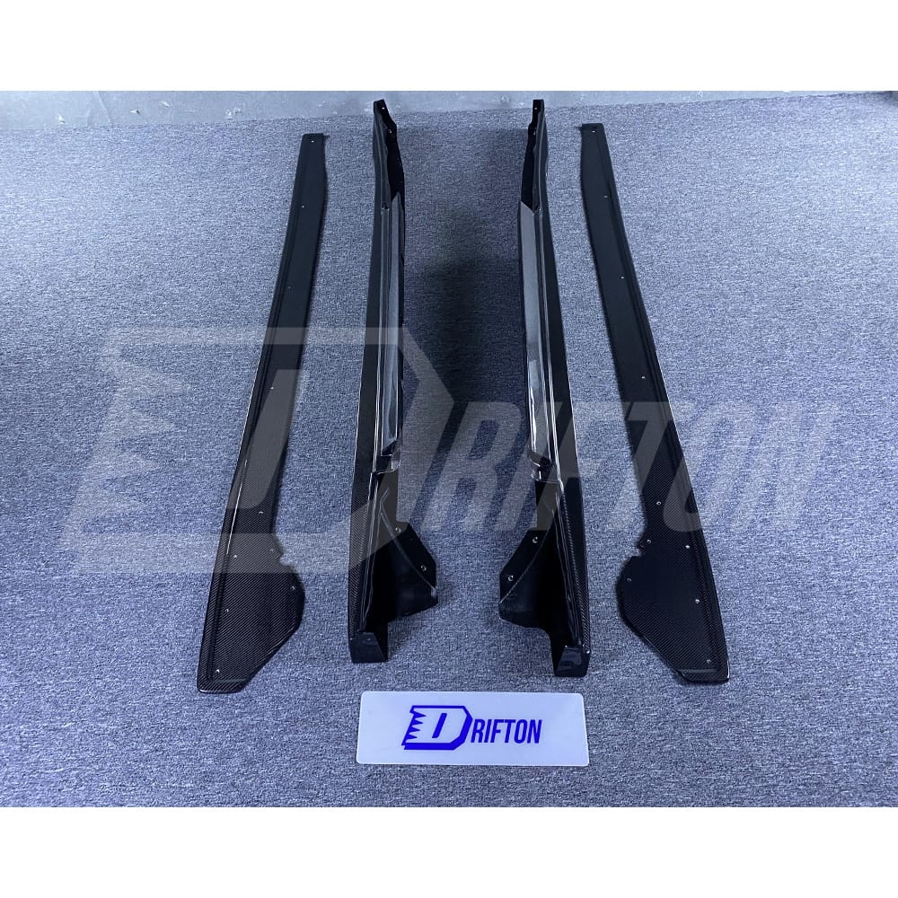 Varis MY14 Style Carbon Fiber Side Skirt & Underboard For Nissan R35 GTR 2008-2019