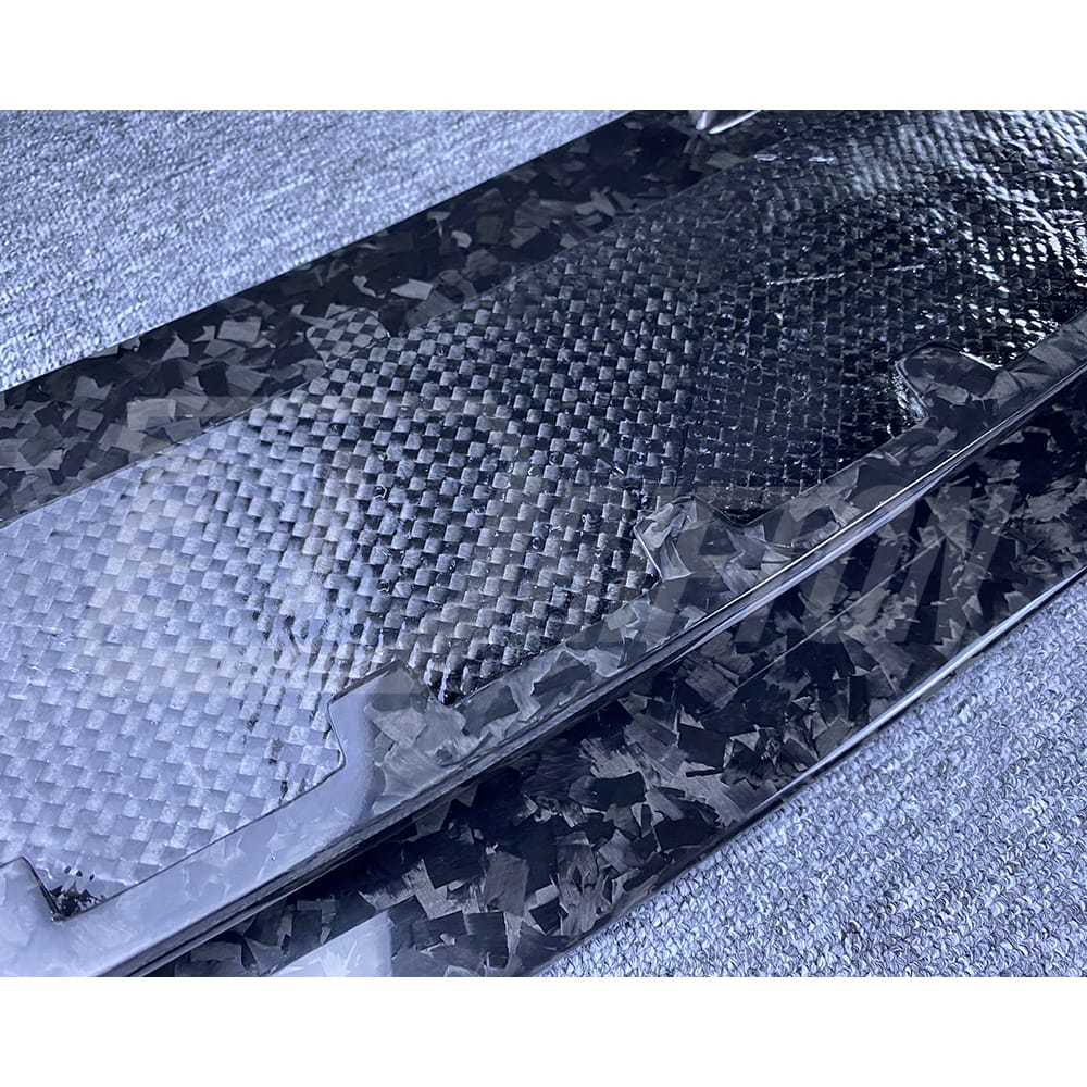 Vorsteiner Style Dry Forged Carbon Fiber Front Lip For Audi R8 2016-2019
