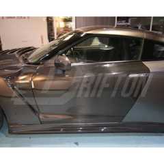 Dry Carbon Fiber Door For Nissan R35 GTR 2008-2026