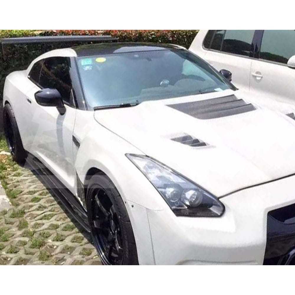Varis MY14 Style Carbon Fiber Side Skirt & Underboard For Nissan R35 GTR 2008-2023