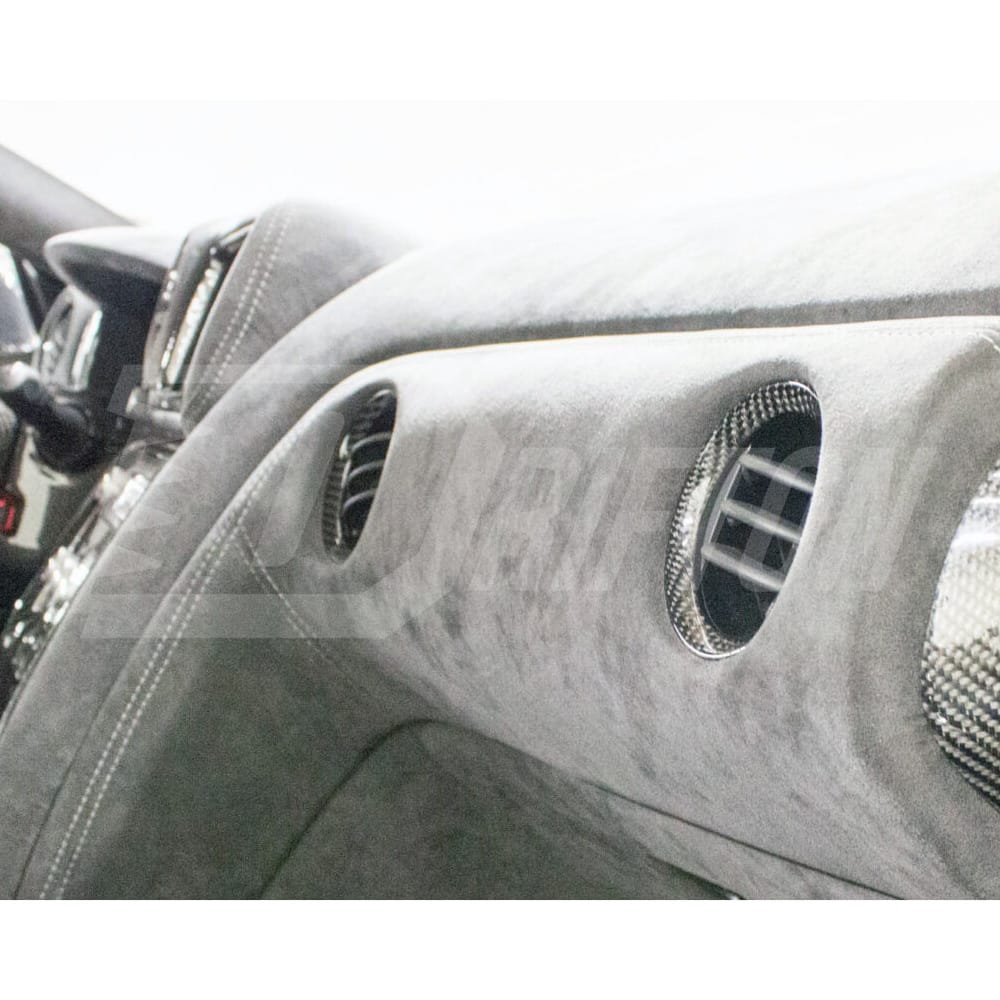 Dry Carbon Fiber Interiors AC Surround Vents Trim For Nissan R35 GTR 2008-2016