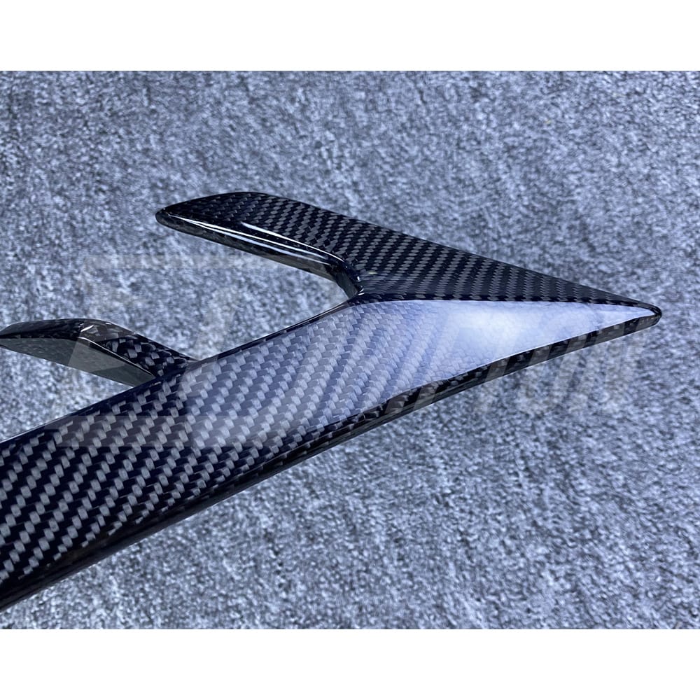 LD Style Carbon Fiber Front Fender Vent Canards Trims For BMW F96 X6M 2019-2023