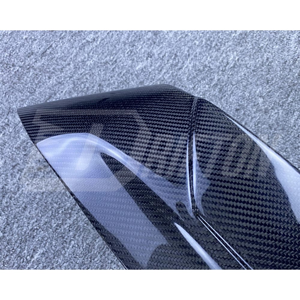 LD Style Carbon Fiber Rear Diffuser & 4  Exhaust Tips & LED Brake Light For BMW F96 X6M 2019-2023