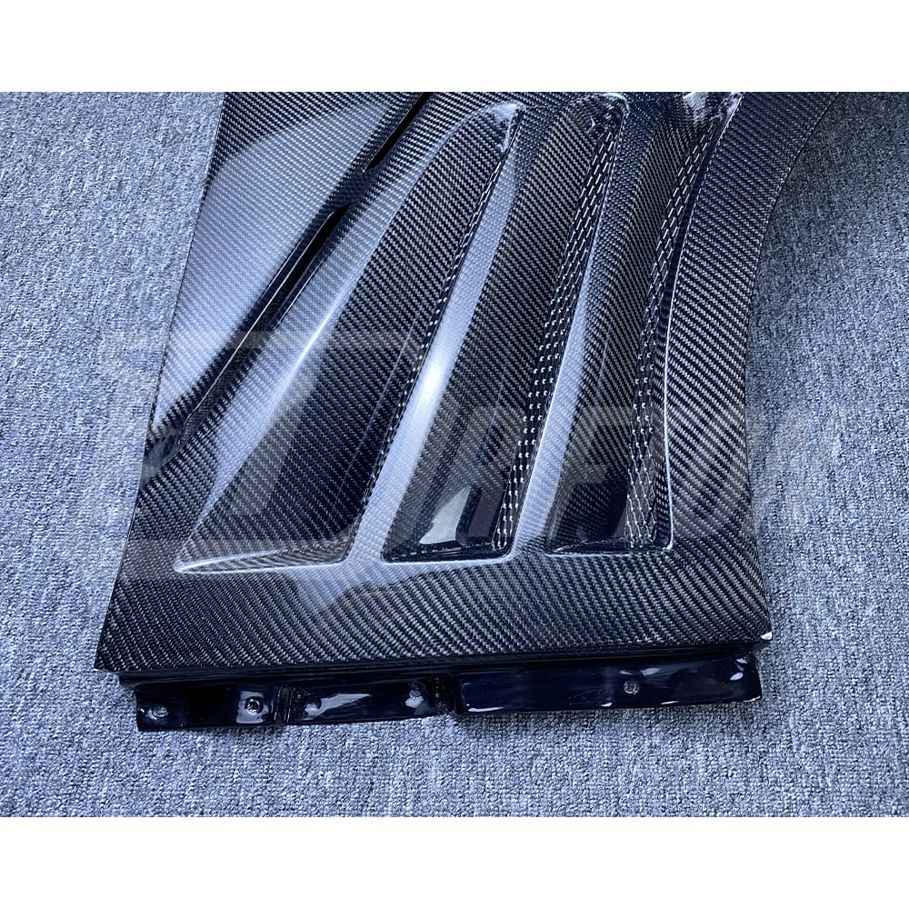 Vent Style Carbon Fiber Fender For Nissan R35 GTR 2008-2019